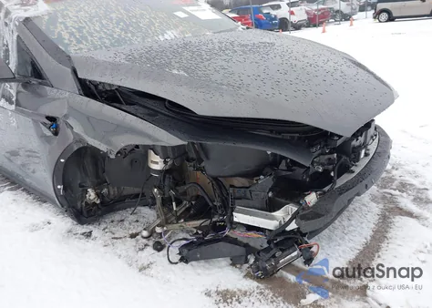 2023 Tesla Model X Plaid Tri Motor All-Wheel Drive из США, поврежденный, VIN 7SAXCBE65PF397668